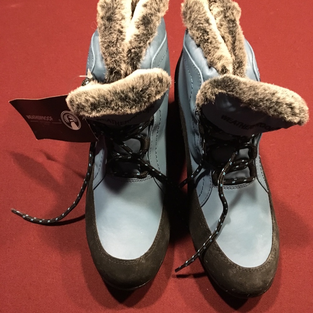 New Lady’s Ankle Boots